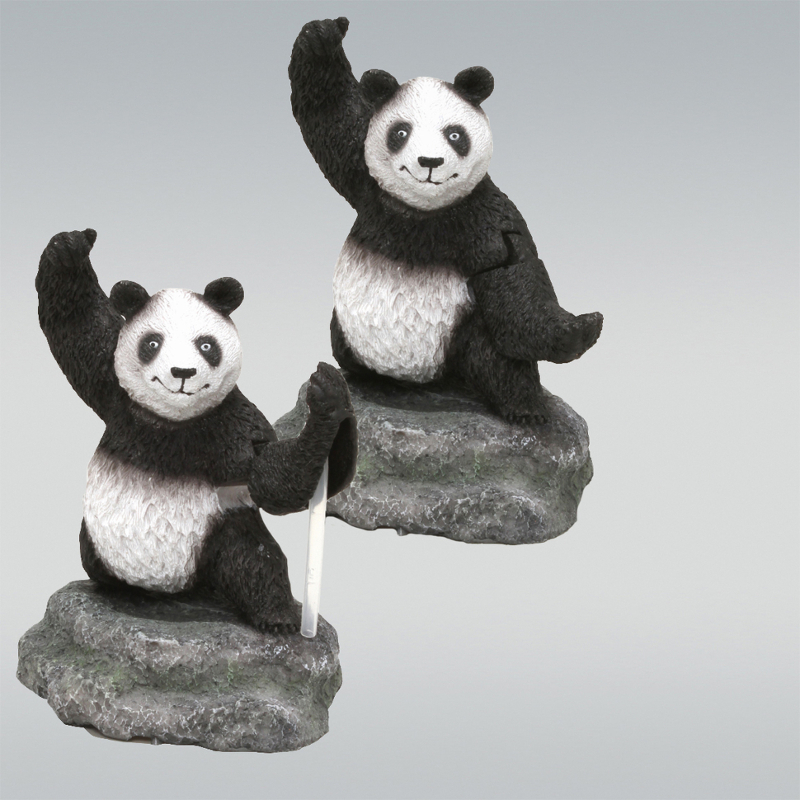 JBL ActionAir Waving Panda Dekofigur in Aktion