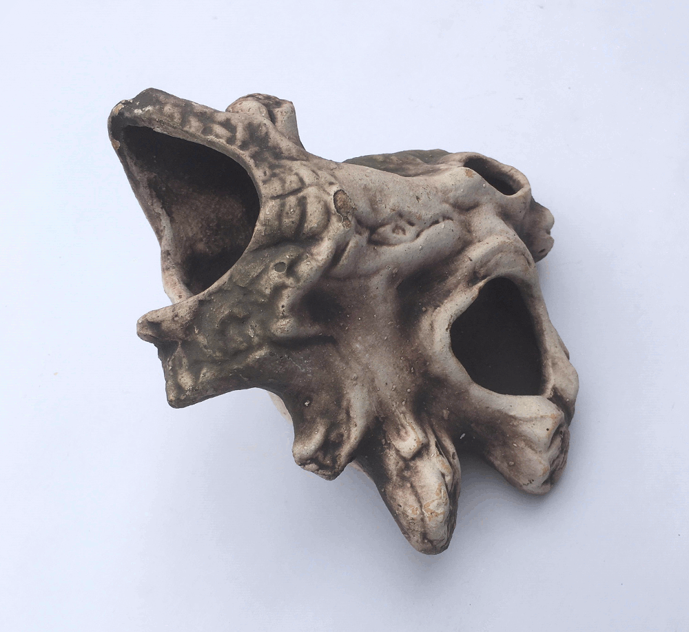 Wurzel-Röhre aus Ton Mittel 17x16x9,5 cm
